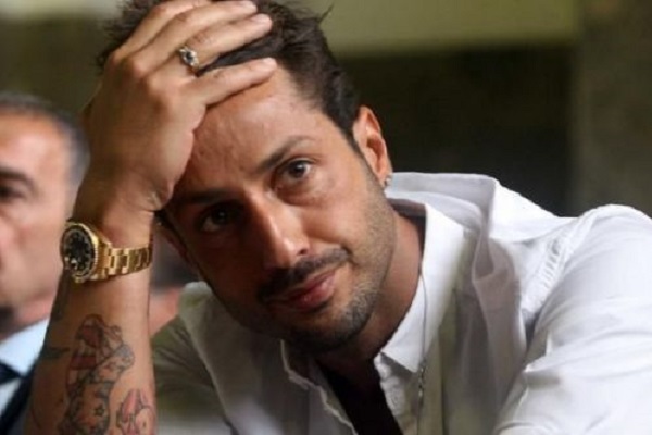 Fabrizio Corona news: i testimoni lo tradiscono e spunta il tariffario, nuovi guai