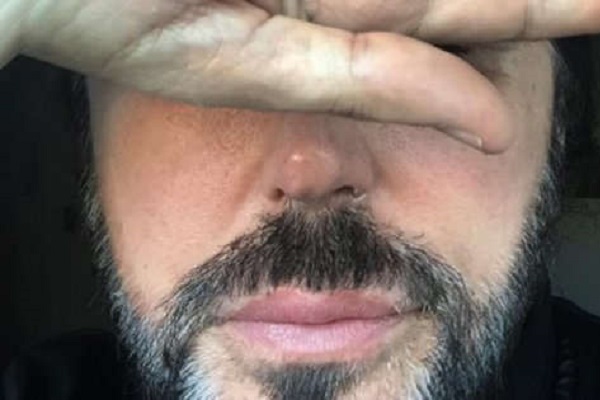 Omofobia: il cantante Scialpi insultato a Roma. Il duro post su Facebook