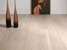 come pulire il parquet in rovere